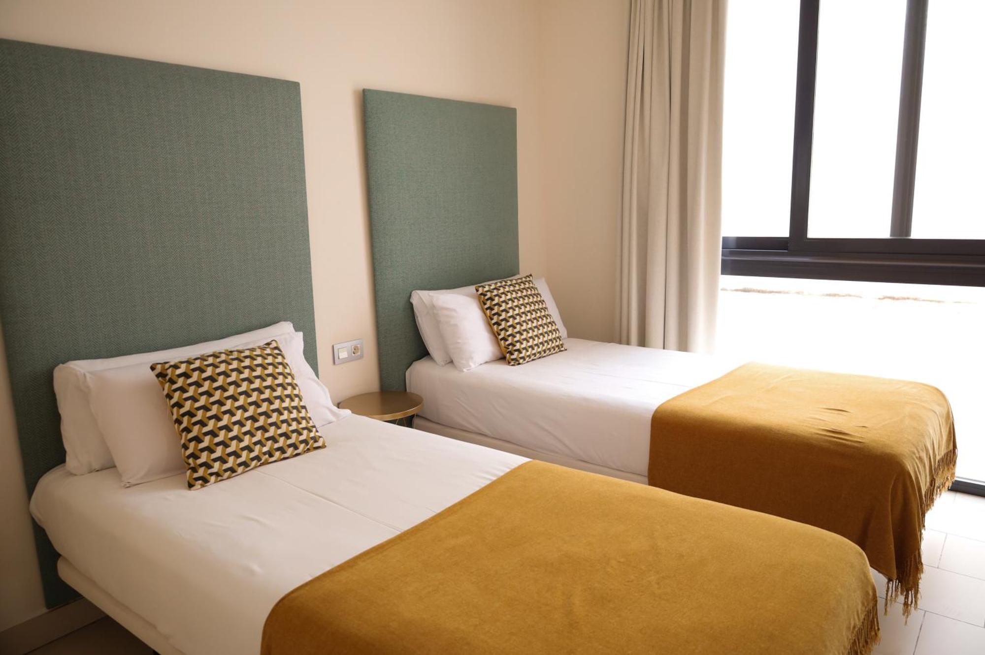 Guzman El Bueno Suites Séville Extérieur photo