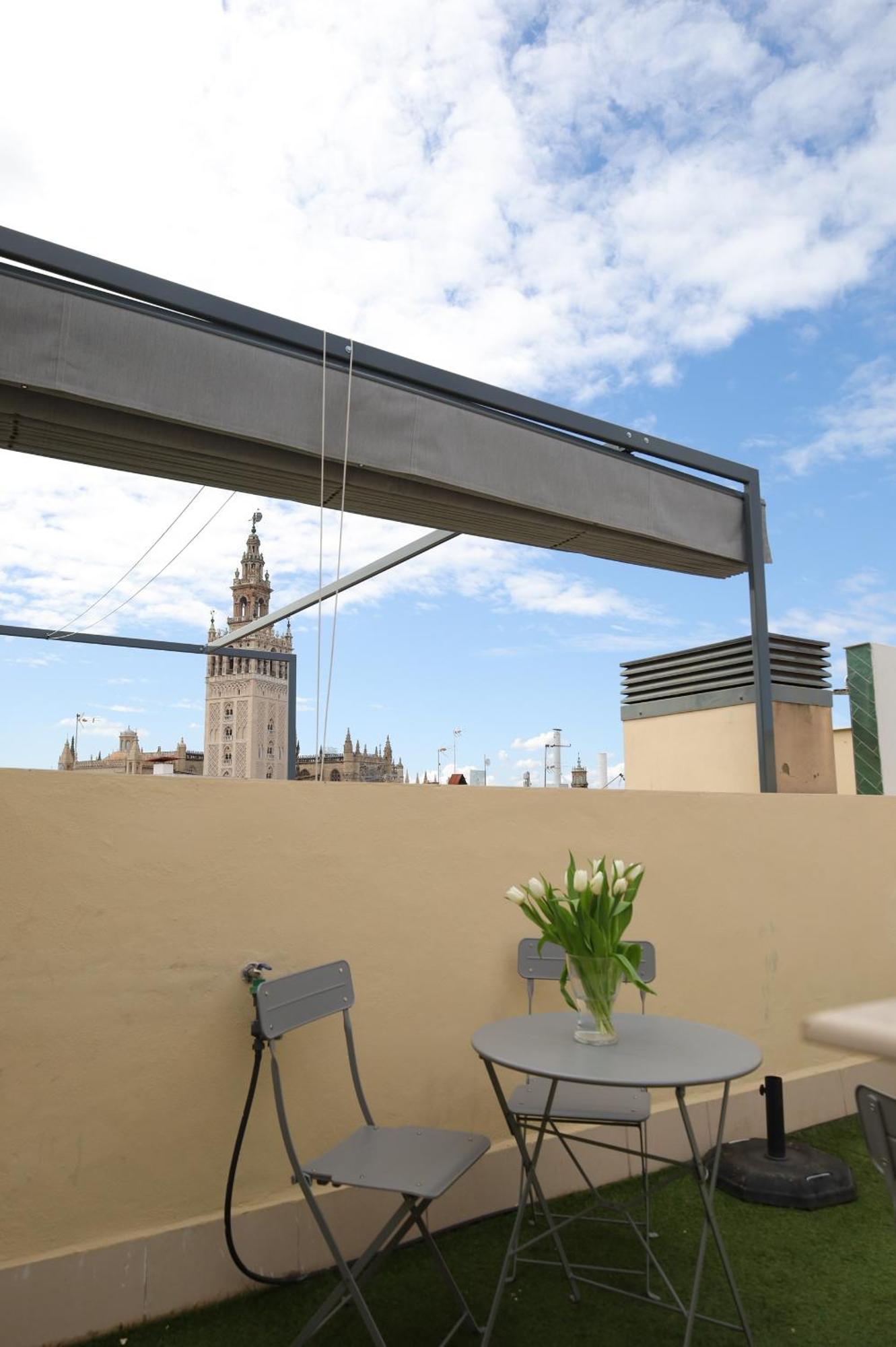 Guzman El Bueno Suites Séville Extérieur photo